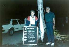 Bob Hawke and Ratu Sir Kamisese Mara with Wahoo caught in Fiji